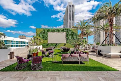 1 Million Dollar Listing 3br 3ba Enjoy 360 Views