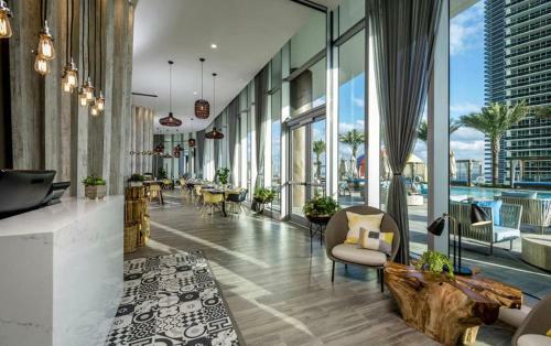 5 Condo Rooftop Pool Oceanview Balcony Beachfront Resort Amazing Pool