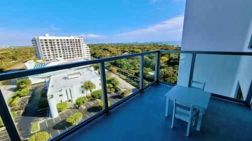 Apartamento Design District Oasis With Bay View - Cielo Stays