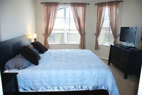 Lake View Villas