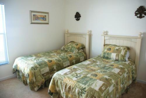 Lake View Villas