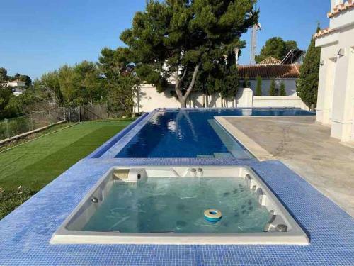 Luxury Villa With 360 Panoramic Views Heated Pool Spa