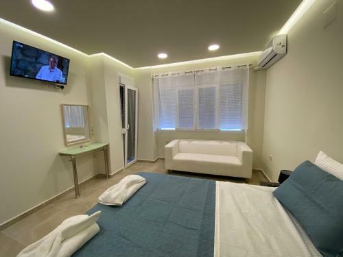 Rodia Apartment With Pool, Jacuzzi & Endless View
