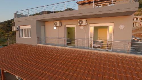 Rodia Apartment With Pool, Jacuzzi & Endless View