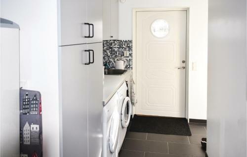 Three-bedroom Holiday Home In Vilsharad