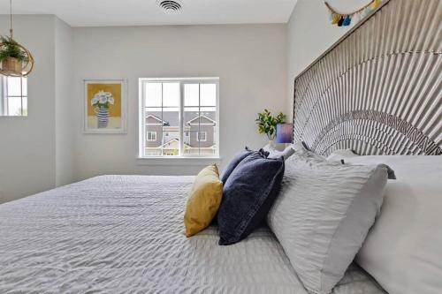 Charming Centrally Located Boise Meridian Townhome