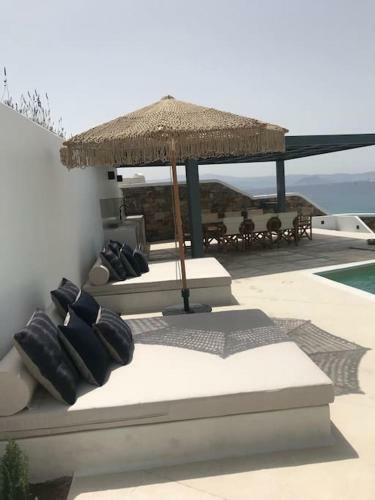 Naxea Villas, Seaside Luxury