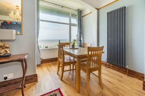 Beachside Apartment