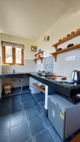 Hostie Chirping Chidiya, 3+1 Bhk Chalet's, Hartola