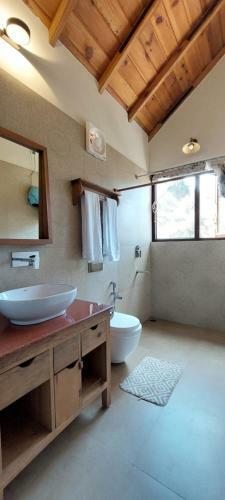 Hostie Chirping Chidiya, 3+1 Bhk Chalet's, Hartola