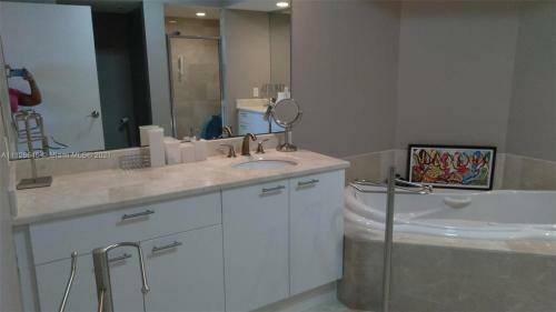 Apartamento Oceanview Sunny Isles Beach