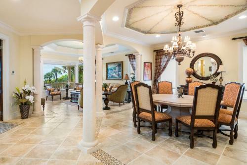 Villa De La Mar At Casey Key