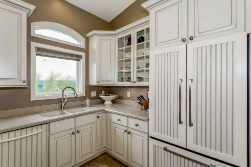 1436 Homeport Dr