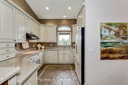1436 Homeport Dr