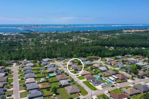 2165 Punham Court Navarre