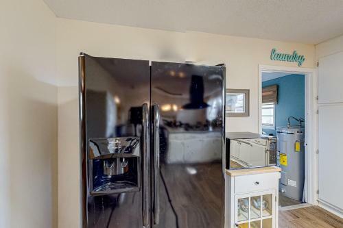 Bungalow By The Sea Unit B