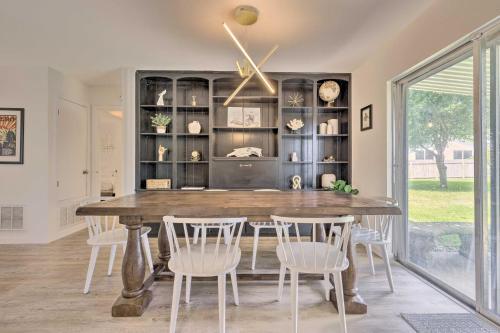 Modern-chic Pensacola Home With Spacious Yard!