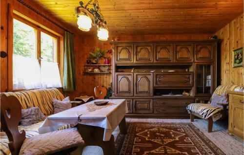 Awesome Home In Leutasch With 2 Bedrooms