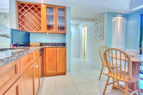 Sunset Place 5