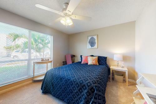 Madeira Beach Yacht Club 329a