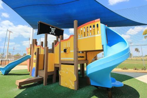 Madeira Beach Yacht Club 329b