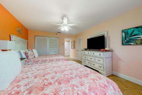 Anglers Cove 306
