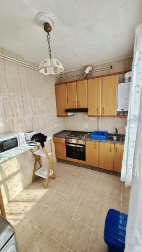 Apartamento Piso C�ntrico Ferrol ( 2� Planta )
