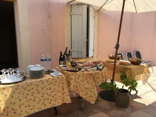 Hotel La Bastide Des Monges