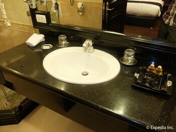 Apartamentos Fields Plaza Suites