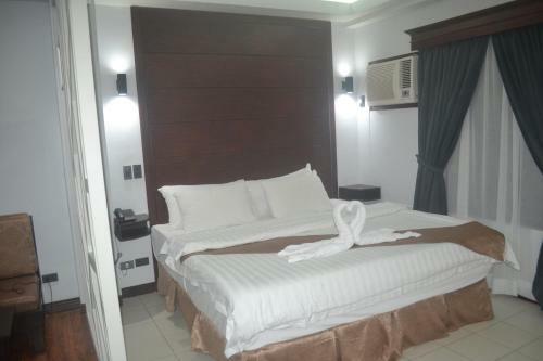 Dm Residente Hotel Inns & Villas