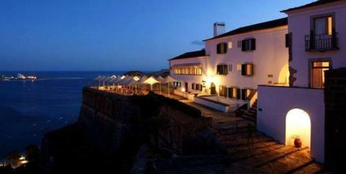 Hostal Mem�rias De Set�bal Al