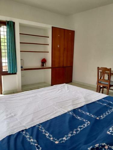Hostal Akshara Guest House