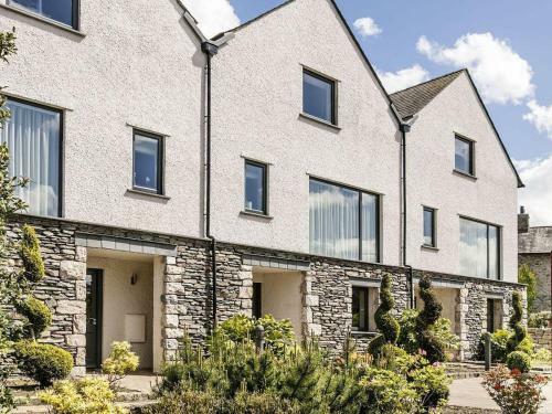 Carus Town House No 6
