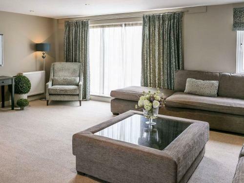Carus Town House No 6
