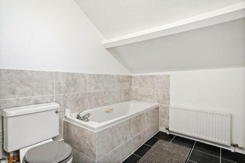 Apartamento The Bayford Hub - Classy Spacious Studio Flat