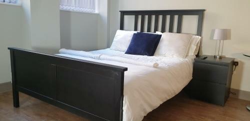 Lovely Studio Apartment In Maidstone, Tower Rising