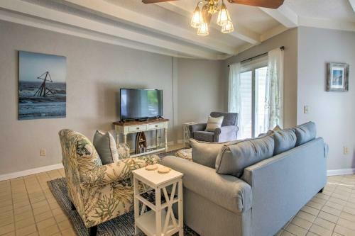 Apartamento St Simons Island Condo About Walk To The Beach!