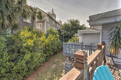 Apartamento St Simons Island Condo About Walk To The Beach!