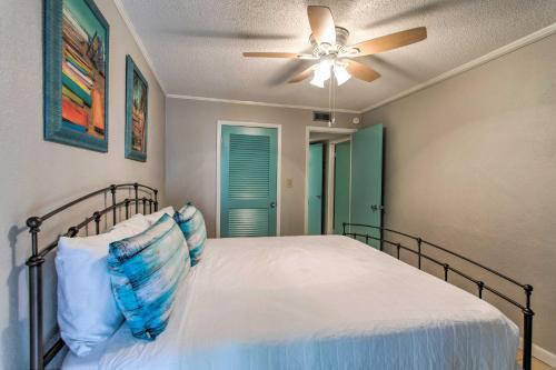 Apartamento St Simons Island Condo About Walk To The Beach!