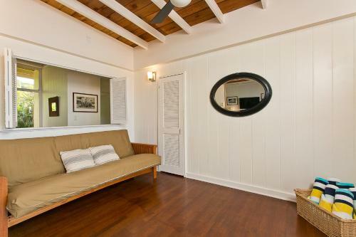 Waimea Point Oceanfront House - (with Air Conditioning)