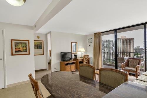 Waikiki Sunset Suite 1212 - Fp Home
