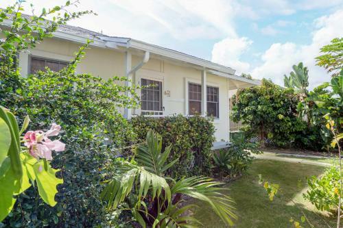Garden Cottage A & B