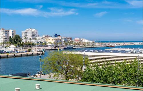Amazing Apartment In Gandia With 2 Bedrooms