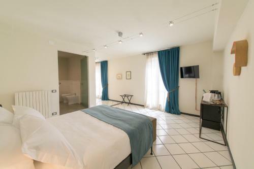 Hostal Palazzo Sertorio Suites