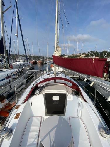 Private Sailing Boat Heart Of City