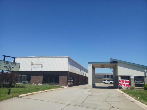 Hotel Travel Inn & Suites
