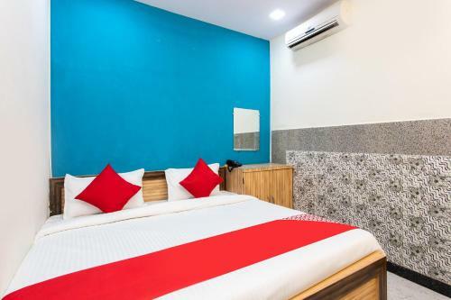 Oyo 24196 Hotel Shreenath Palace