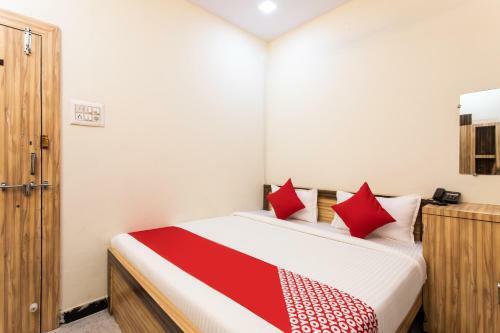 Oyo 24196 Hotel Shreenath Palace