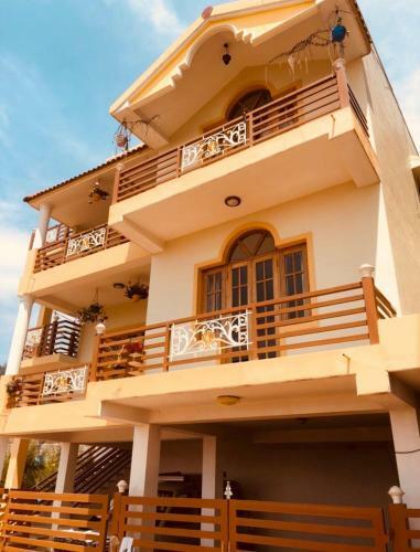 Hostal Wrong Turn Guest House