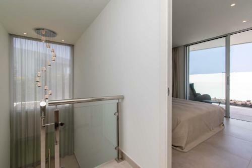 Villa Josefa With Private Heated Pool And Lake Views